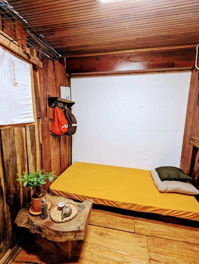 The Gk House Hostel, Ecolliving, Central City, Natural Wooden, Chill View Rooftop, Restaurant And Cocktail Bar Ho Chi Minh-Byen Eksteriør billede