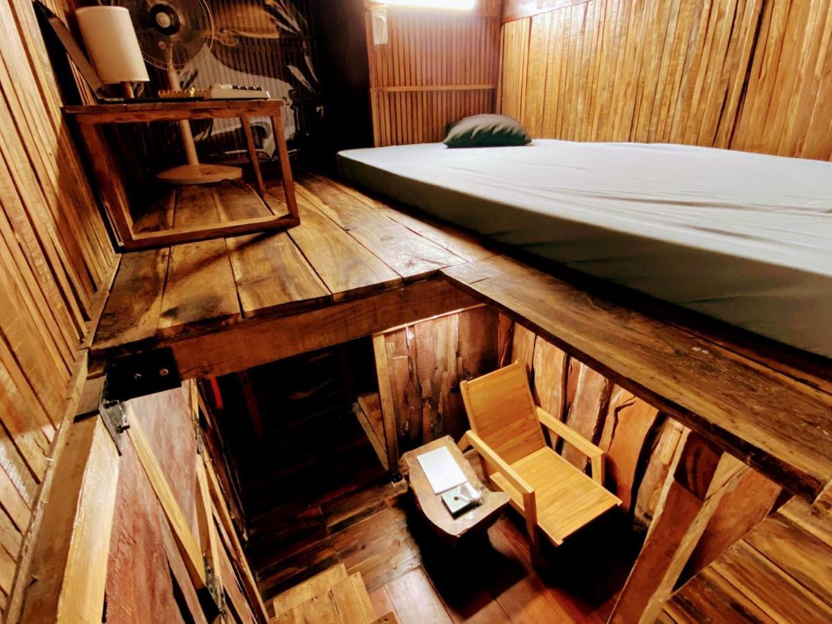 The Gk House Hostel, Ecolliving, Central City, Natural Wooden, Chill View Rooftop, Restaurant And Cocktail Bar Ho Chi Minh-Byen Eksteriør billede