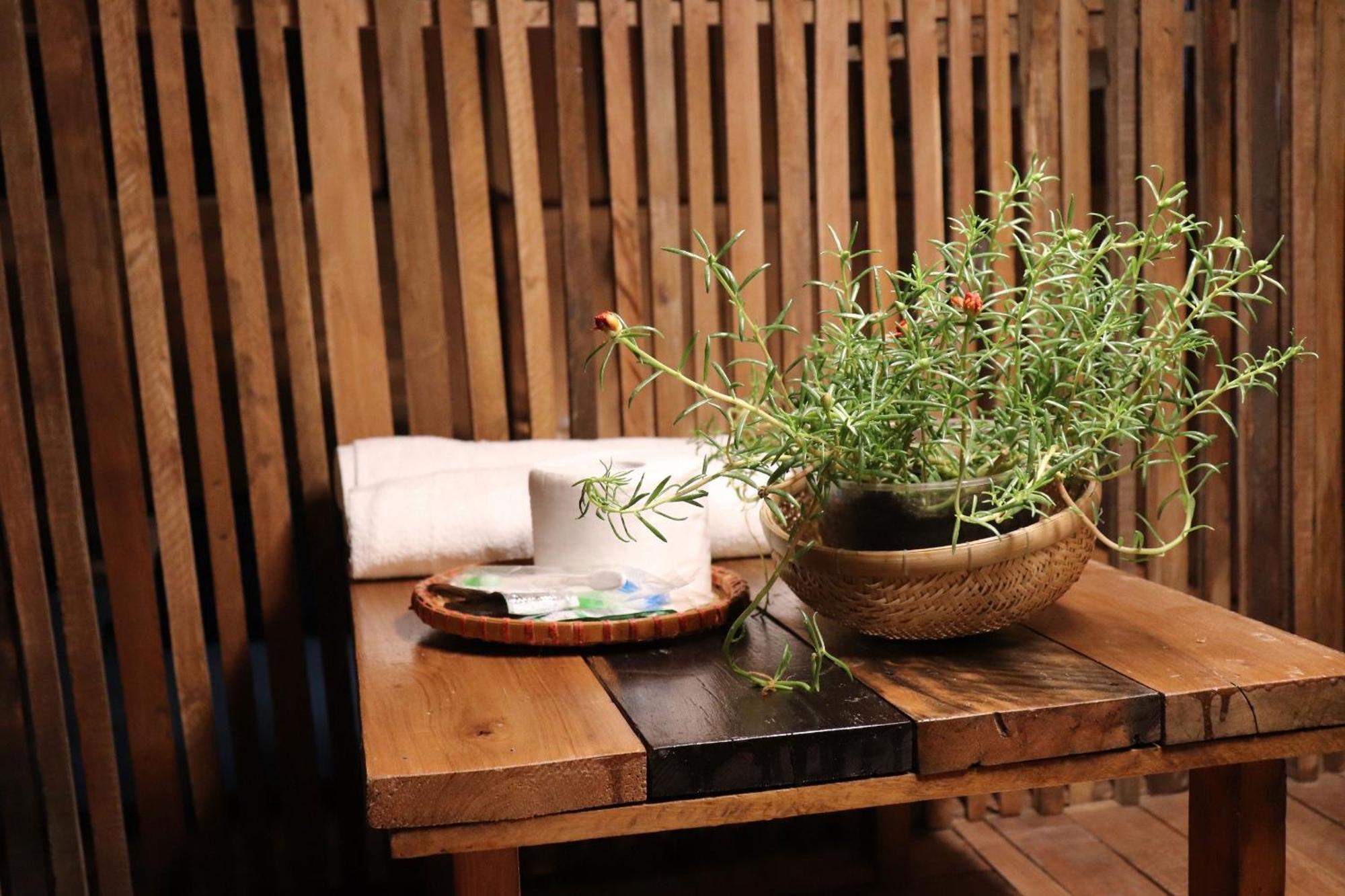 The Gk House Hostel, Ecolliving, Central City, Natural Wooden, Chill View Rooftop, Restaurant And Cocktail Bar Ho Chi Minh-Byen Eksteriør billede