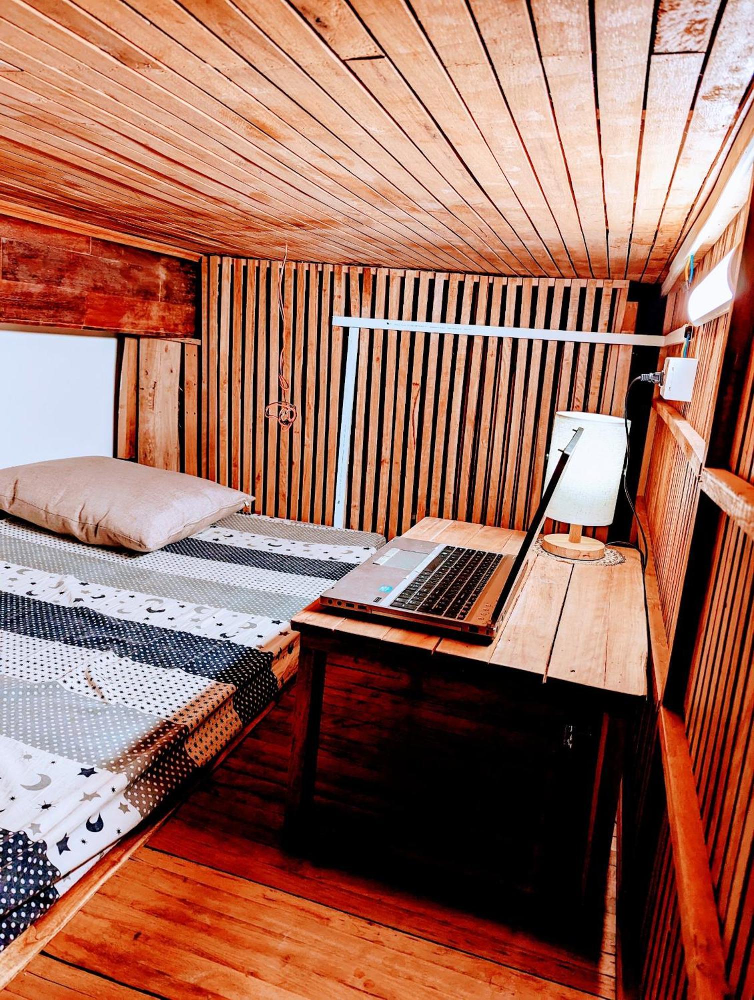 The Gk House Hostel, Ecolliving, Central City, Natural Wooden, Chill View Rooftop, Restaurant And Cocktail Bar Ho Chi Minh-Byen Eksteriør billede